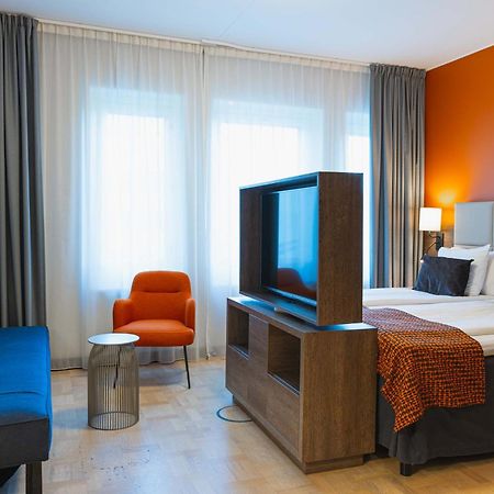 Quality Hotel Winn Ханинге Экстерьер фото