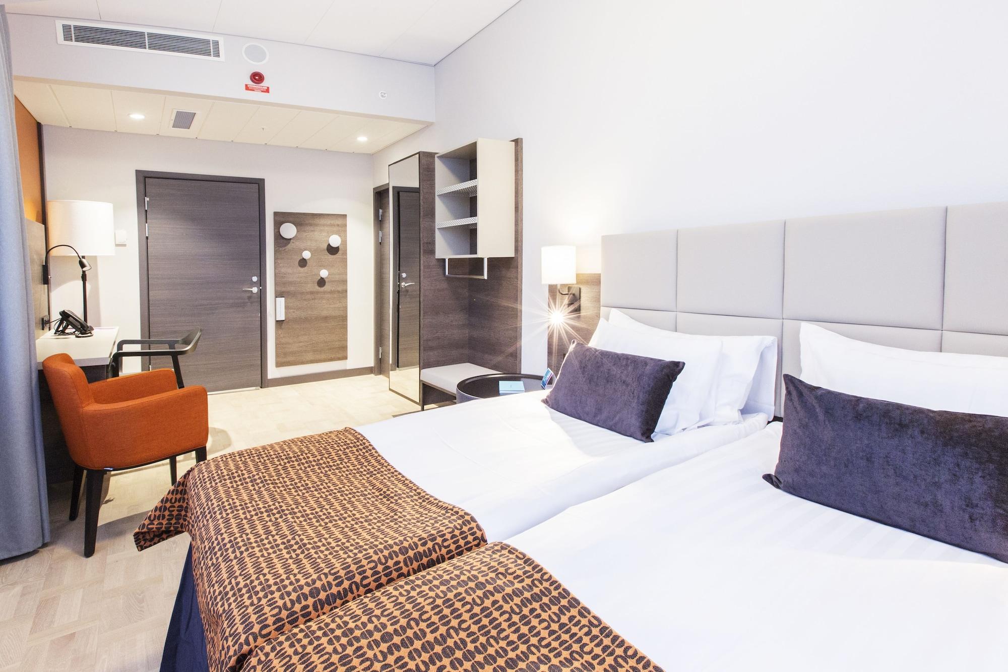 Quality Hotel Winn Ханинге Экстерьер фото