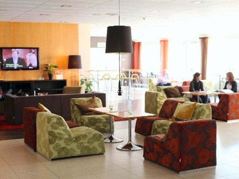 Quality Hotel Winn Ханинге Экстерьер фото