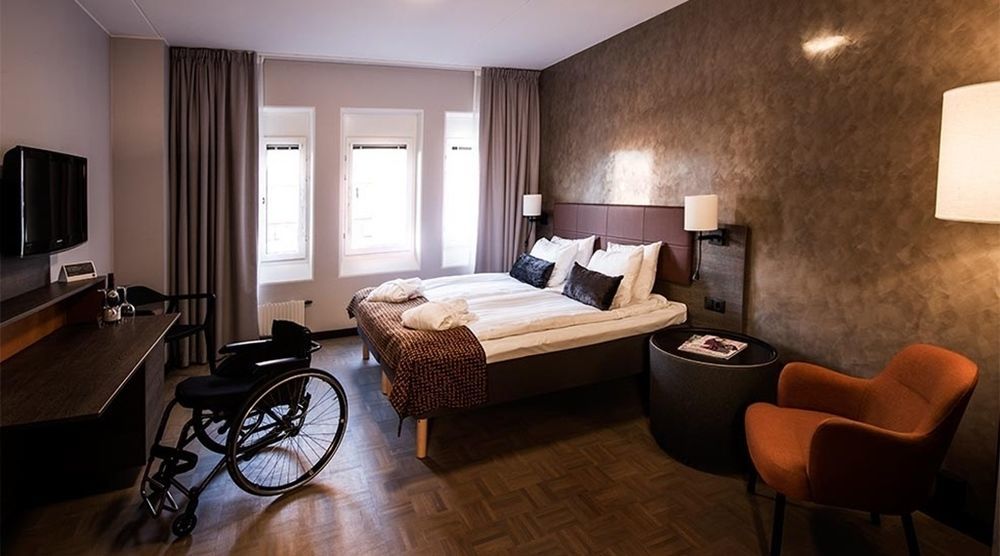 Quality Hotel Winn Ханинге Экстерьер фото